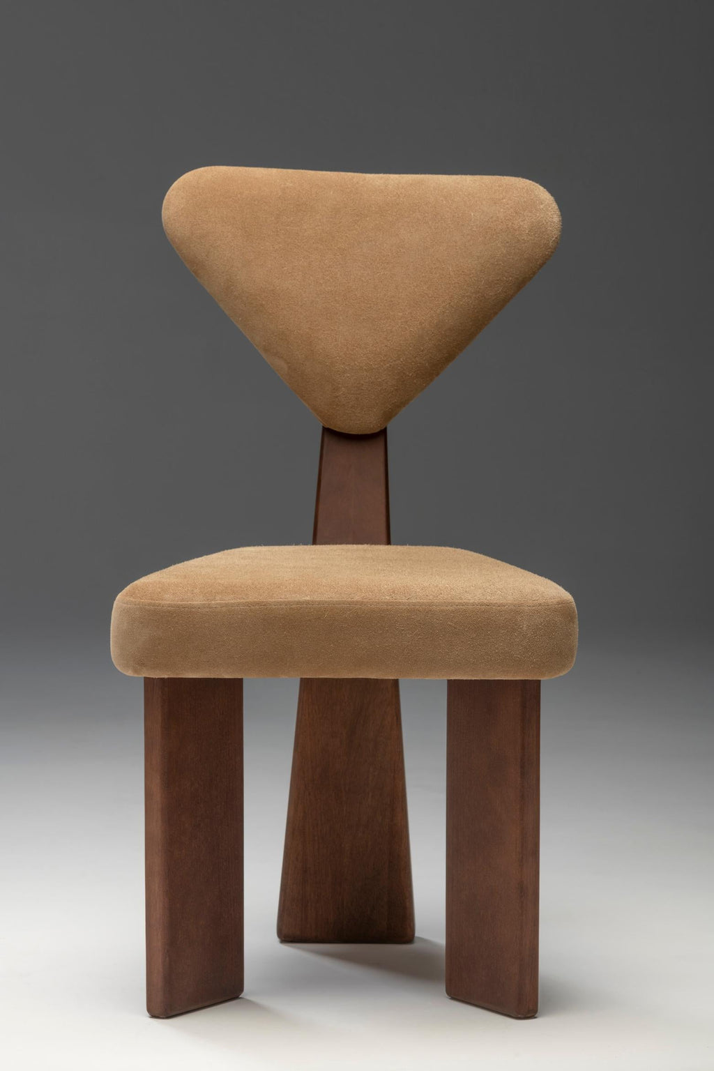 https://a.1stdibscdn.com/giraffe-dining-chair-in-solid-brazilian-wood-by-juliana-vasconcellos-for-sale-picture-19/f_39861/f_132919321678980238357/internet_3077_master.jpg