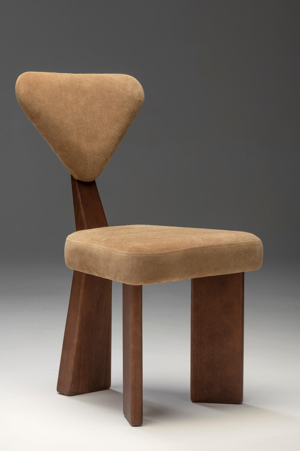 https://a.1stdibscdn.com/giraffe-dining-chair-in-solid-brazilian-wood-by-juliana-vasconcellos-for-sale-picture-20/f_39861/f_132919321678980265370/internet_3079_master.jpg