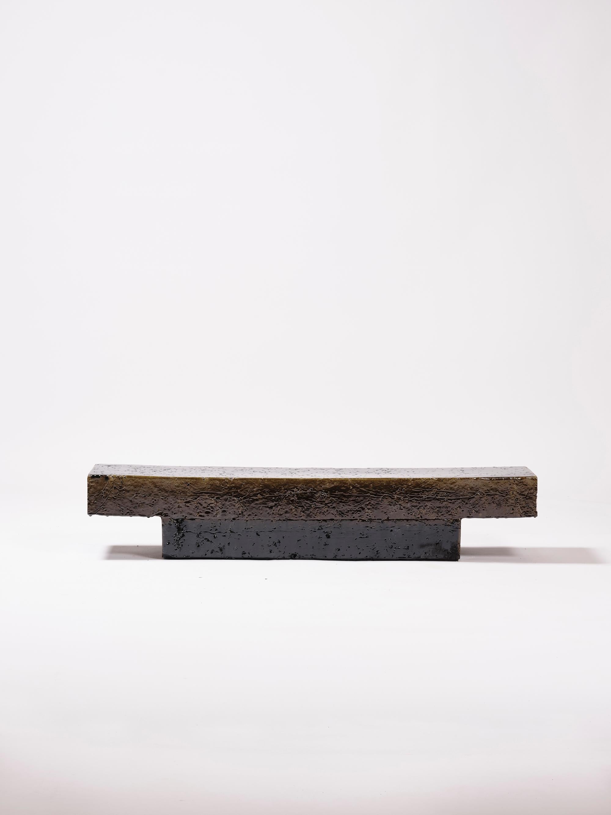https://a.1stdibscdn.com/contemporary-ceramic-coffeetable-bench-glazed-stoneware-dark-green-brown-for-sale-picture-3/f_50491/f_310318921666861180877/jara_varela_APPARATU_BANCOS_ATRILES2674_master.jpg