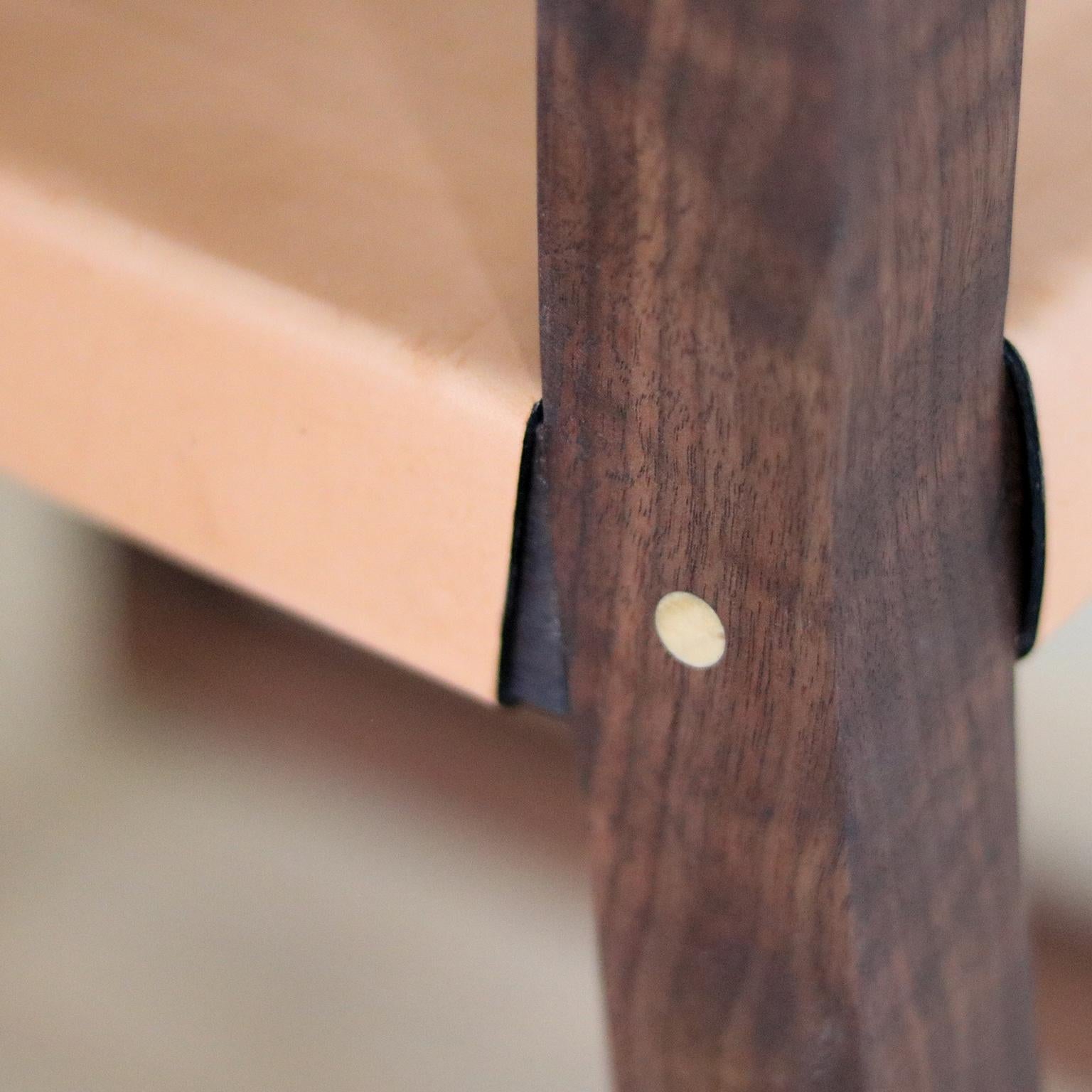 https://a.1stdibscdn.com/hypatia-side-chair-for-sale-picture-6/f_48391/f_151744621561413994103/joinery_detail_master.jpg