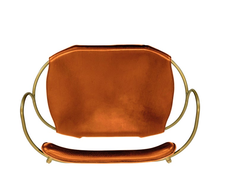 https://a.1stdibscdn.com/kitchen-stool-with-backrest-brass-steel-natural-tobacco-leather-modern-for-sale-picture-3/f_40561/f_240948021623240490986/jovervalls_hug_counter_stool_backrest_aged_brass_natural_tobacco_2__master.jpg?width=768