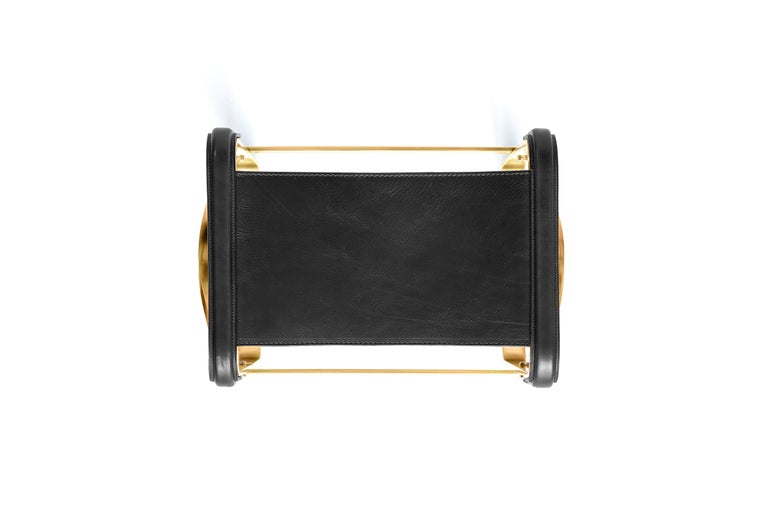 https://a.1stdibscdn.com/set-of-3-bar-stool-aged-brass-steel-black-saddle-contemporary-style-for-sale-picture-5/f_40561/f_251553621630596457660/jovervalls_wanderlust_stool_agedbrass_black_topview_master.jpg?width=768