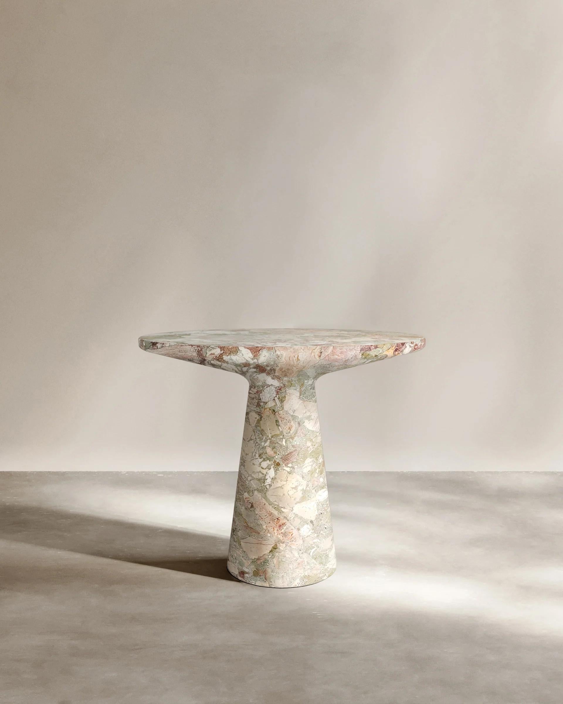 https://a.1stdibscdn.com/paloma-editions-jude-low-table-ii-verde-breccia-marble-for-sale-picture-4/f_106592/f_470485221760487027009/judelowtabll_ed9cb340_b744_4e25_afcf_039b52e0bfd6_master.jpeg