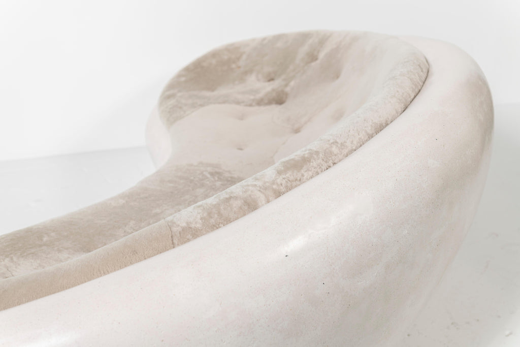https://a.1stdibscdn.com/custom-sofa-in-marble-composite-with-upholstered-shearling-by-rogan-gregory-for-sale-picture-7/f_70412/f_307533321665166528456/kenfulk_20221004_0319_master.jpg