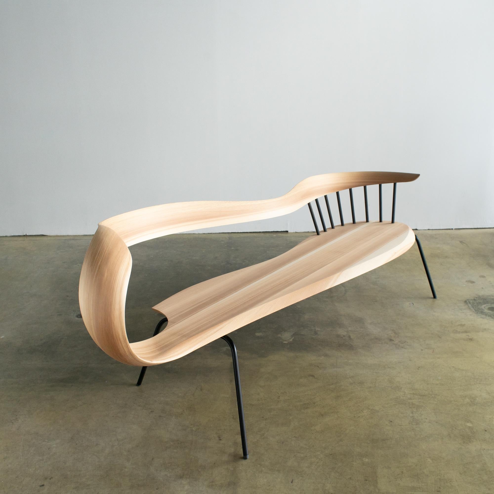 https://a.1stdibscdn.com/muji-25-seater-chair-japanese-contemporary-style-bentwood-chair-for-sale-picture-2/f_21633/f_467433721758430319210/kentahirai_muji25_1_master.jpg