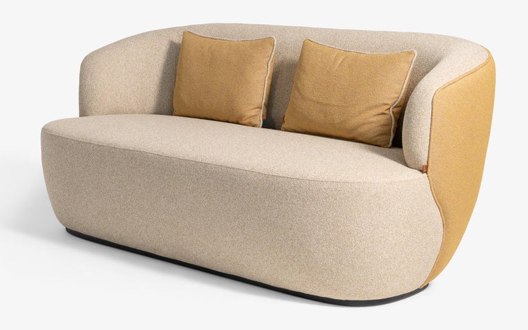 https://a.1stdibscdn.com/koji-two-seater-sofa-for-sale-picture-2/f_62262/f_420156821729772682667/koji_ikili_kanepe_DSA00141_20241010__master.jpg?width=768