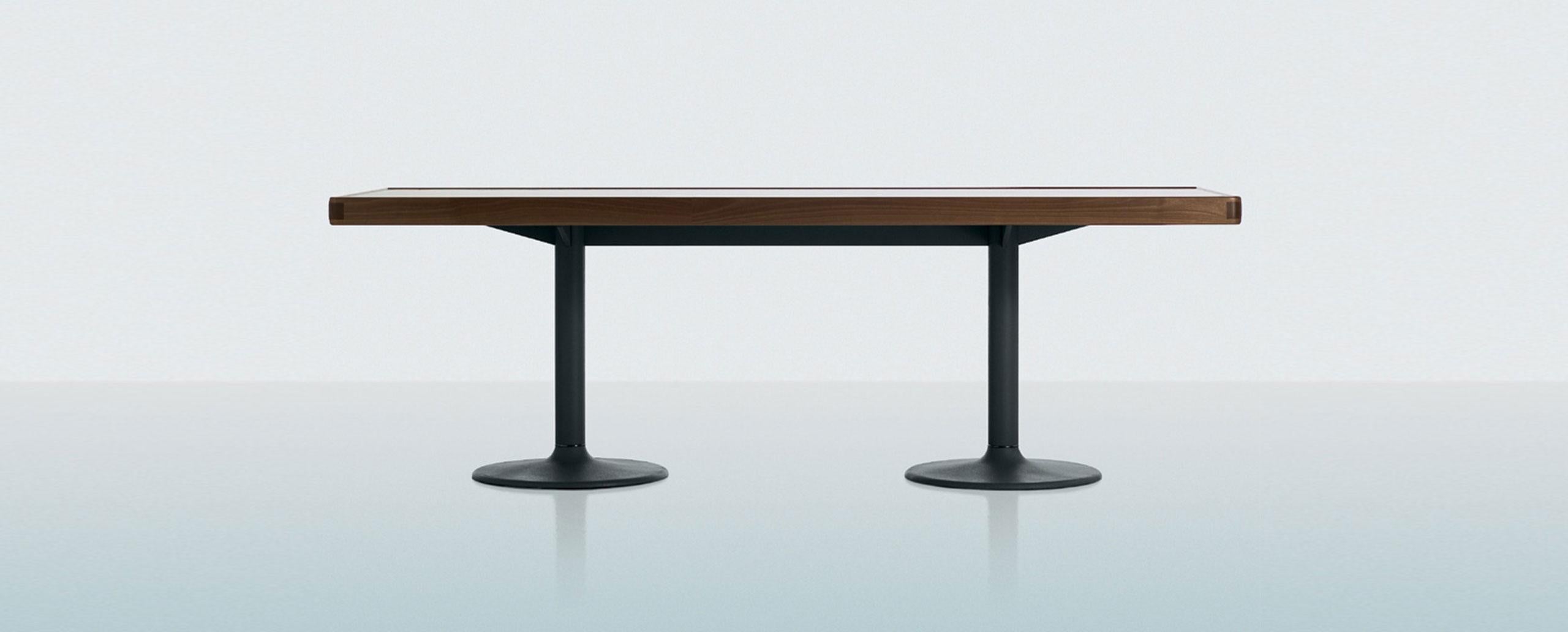 https://a.1stdibscdn.com/le-corbusier-pierre-jeanneret-charlotte-perriand-lc11-p-wood-table-by-cassina-for-sale-picture-4/f_14272/f_306964021664872298288/lc11_p_5_master.jpg
