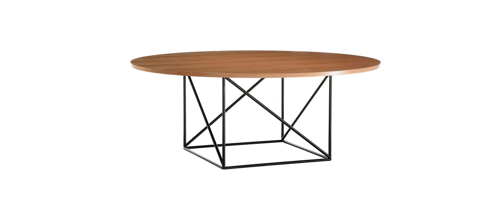https://a.1stdibscdn.com/le-corbusier-lc15-table-by-cassina-for-sale-picture-3/f_14272/f_296557421658306434091/lc15_2_master.jpg