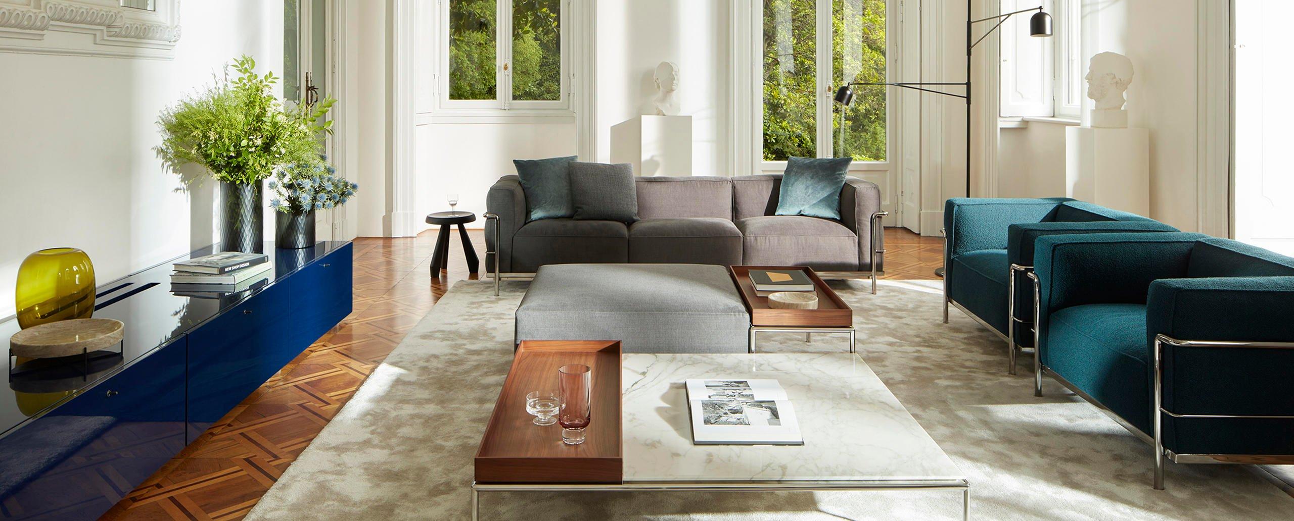 https://a.1stdibscdn.com/le-corbusier-jeanneret-charlotte-perriand-lc3-fauteuil-by-cassina-for-sale-picture-5/f_14272/f_324913321675078928892/lc3_durable_flat_mex_hi_tav_0_master.jpg