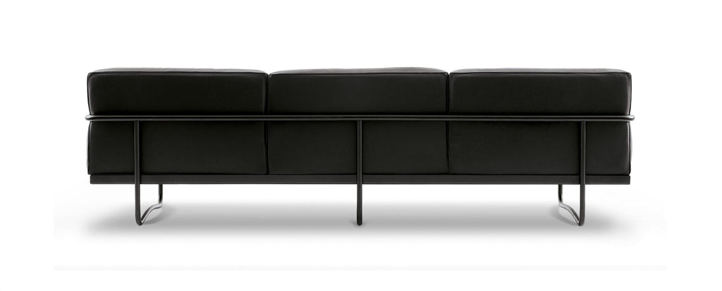 https://a.1stdibscdn.com/le-corbusier-p-jeanneret-charlotte-perriand-lc5-black-leather-sofa-by-cassina-for-sale-picture-3/f_14272/f_393755721713775301912/lc5_4_master.jpg