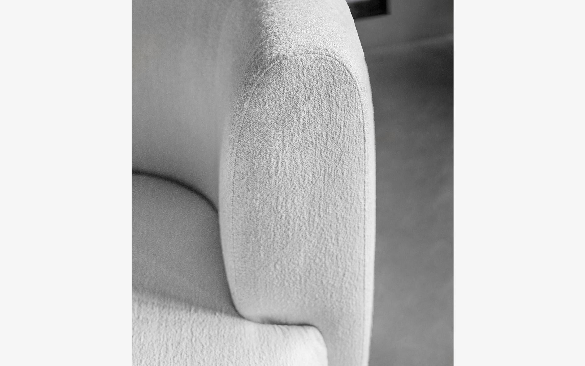 https://a.1stdibscdn.com/lina-modular-sofa-for-sale-picture-7/f_62262/f_386856721709473876818/lina_corner_sofa_lagu_l_shaped_sofa_9_master.jpg