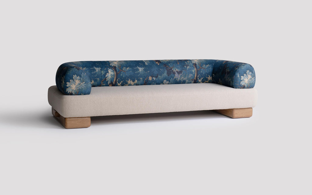 https://a.1stdibscdn.com/linden-sofa-daybed-by-parc-for-sale-picture-2/f_107042/f_474072321762439780234/linden_sofa_product_page_2192025_master.jpg