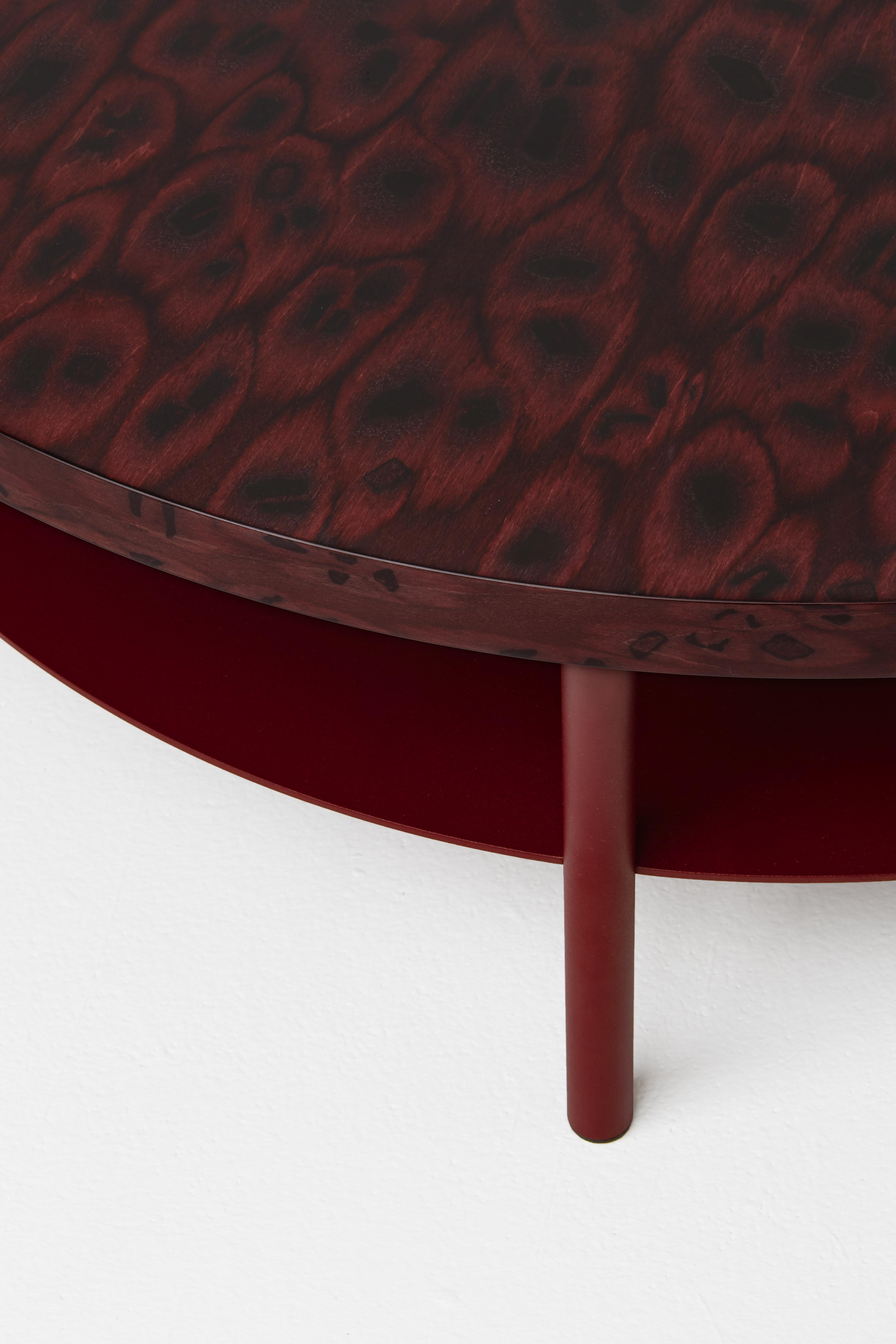 https://a.1stdibscdn.com/low-oxblood-patterned-osis-pila-coffee-table-by-llot-llov-for-sale-picture-3/f_37133/f_437857121772637585148/llotllov_milan_21_OSIS_Pila_Low_02_master.jpg