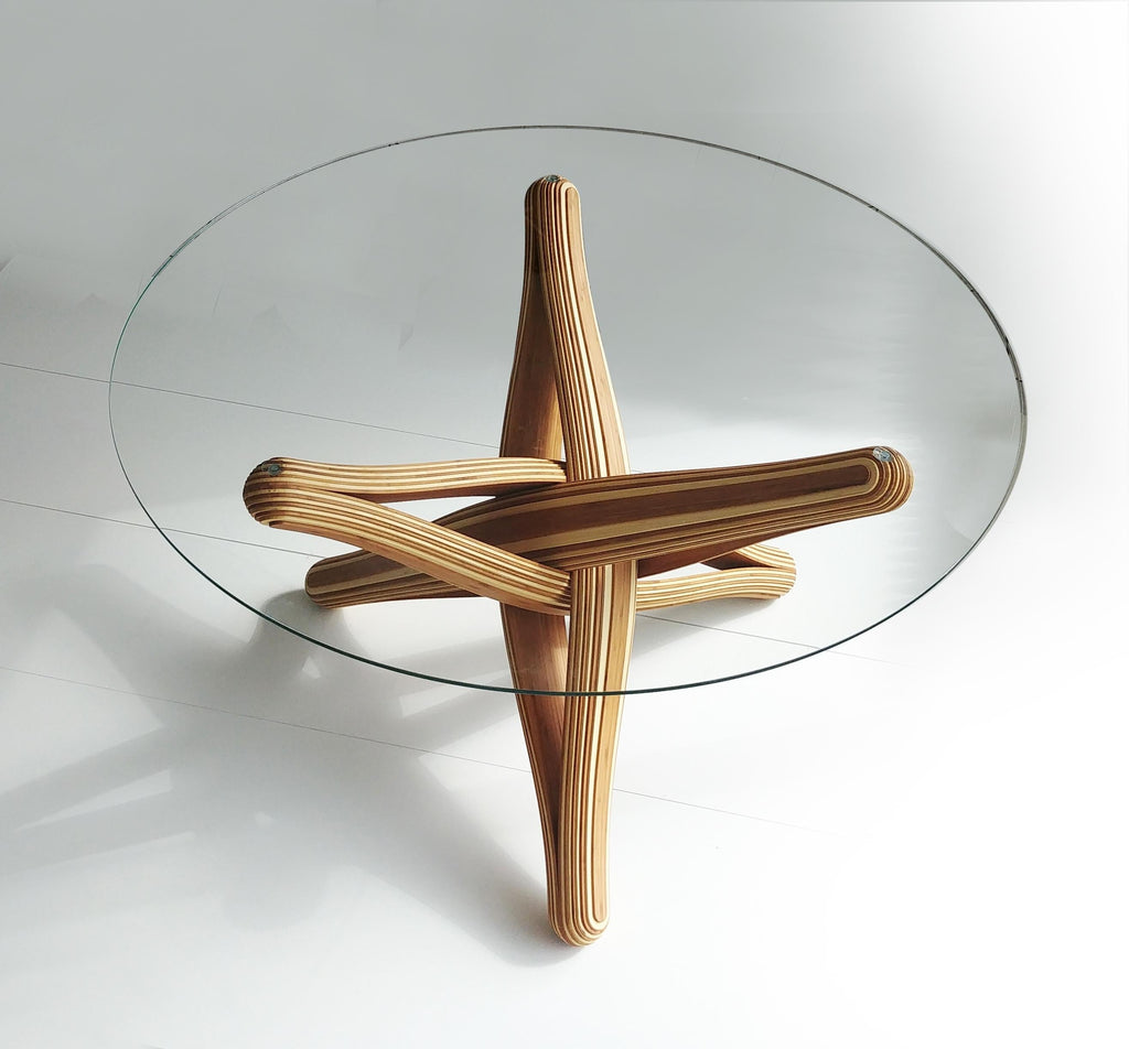 https://a.1stdibscdn.com/lock-d-sculptural-bamboo-dining-table-base-for-sale-picture-5/f_60952/f_270451421643024228370/lock_diner_caramel_naturel_01_master.jpg