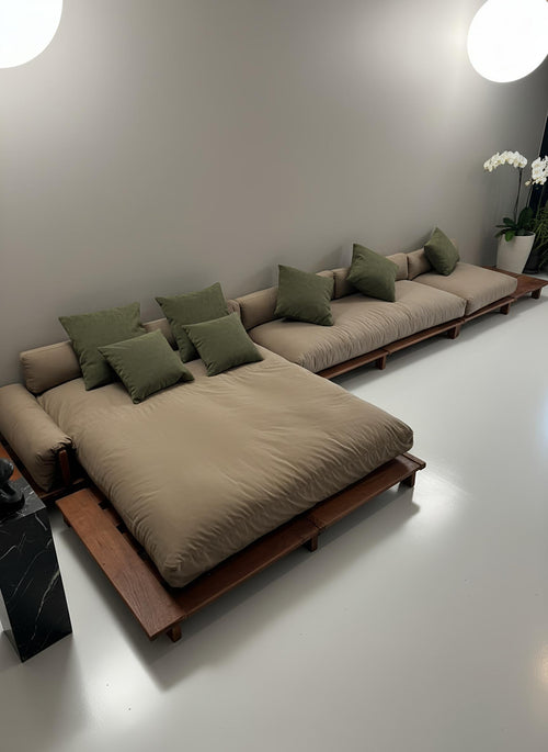 https://a.1stdibscdn.com/maresias-modular-sofa-by-amilcar-oliveira-for-sale-picture-2/f_88362/f_481285521767032374623/maresias_05_master.JPG