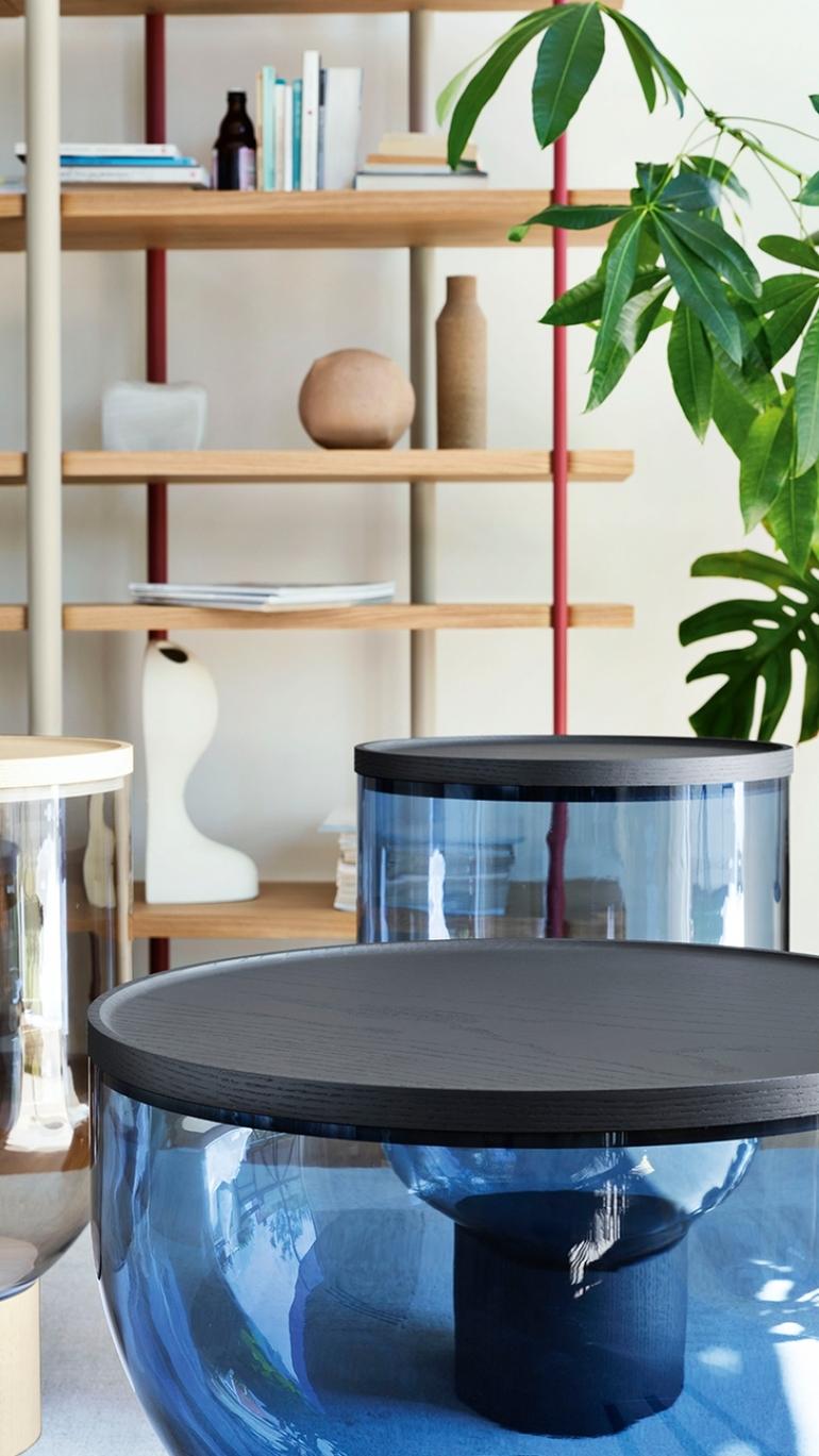 https://a.1stdibscdn.com/mastea-low-coffee-table-in-murano-glass-and-walnut-base-by-matteo-zorzenoni-for-sale-picture-11/22569652/f_178221521620714602285/mastea_490402210310320_master.jpg