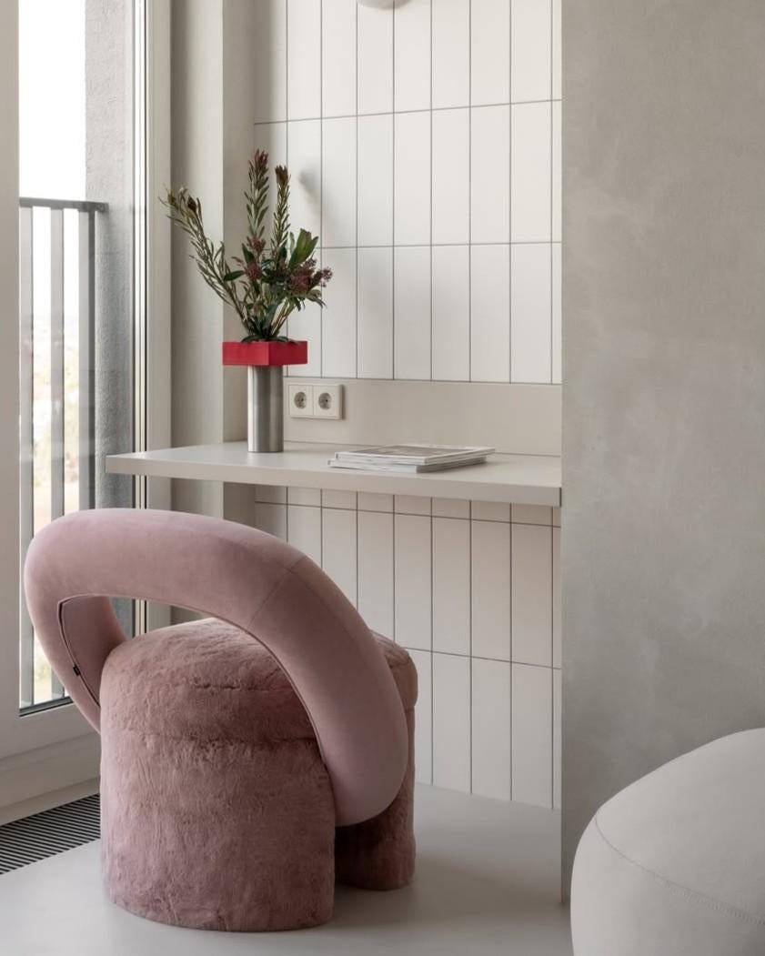 https://a.1stdibscdn.com/armchair-play-minimalist-designer-chair-upholstered-furniture-for-home-for-sale-picture-6/f_63402/f_306966221774898439828/__master.jpg