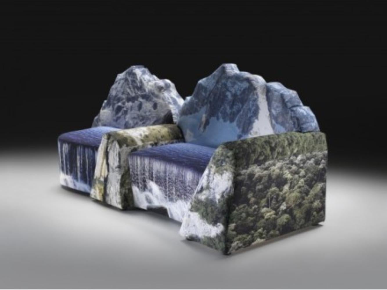 https://a.1stdibscdn.com/montanara-sofa-by-gaetano-pesce-for-meritalia-for-sale-picture-2/f_16392/f_475830721763468837227/meritalia_montana_2_440x330_1__master.jpg