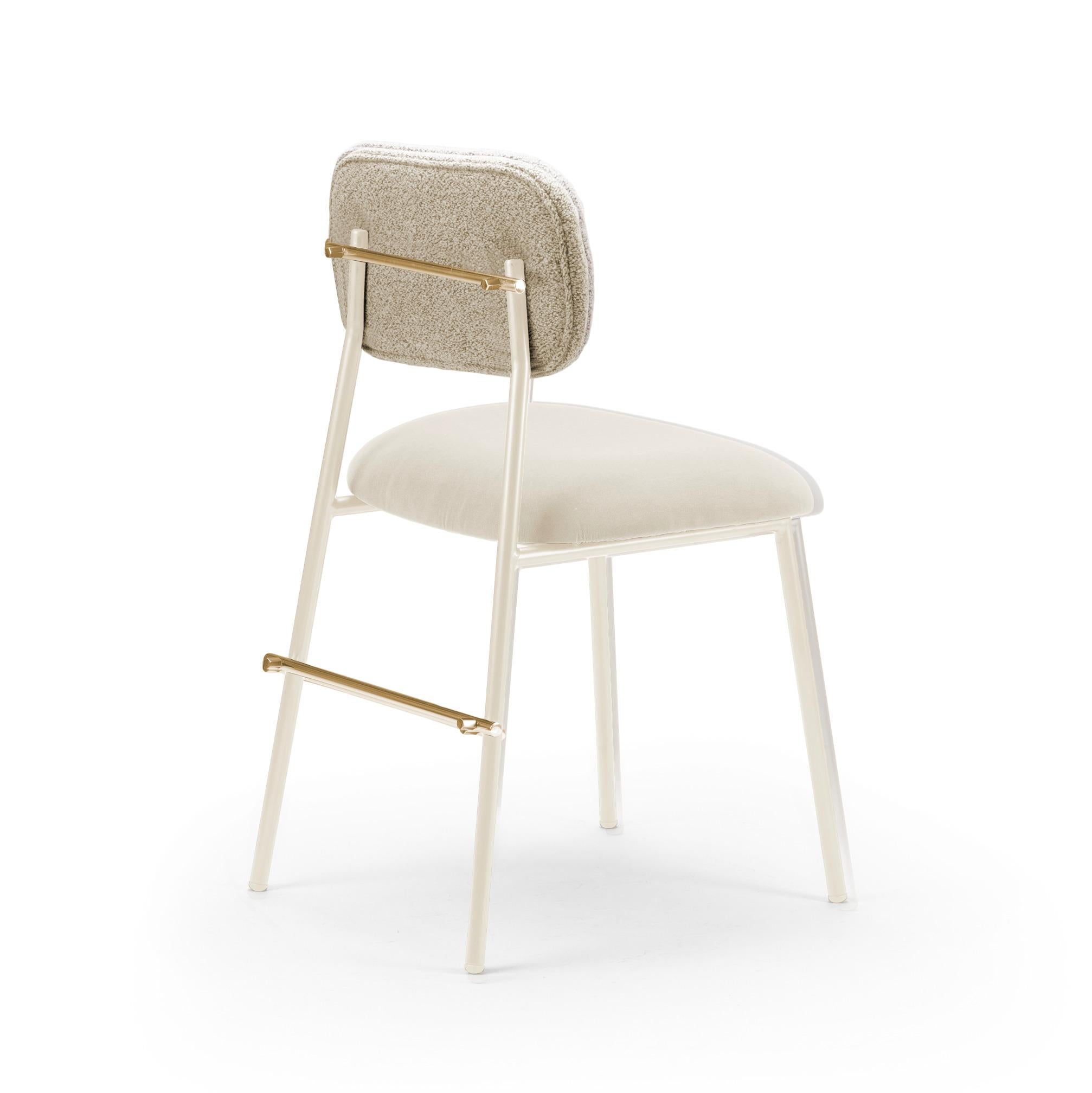 https://a.1stdibscdn.com/contemporary-classic-chair-miami-in-com-with-brass-details-for-sale-picture-15/f_40973/f_274125021737038404109/miami_chair_chair2_master.jpg