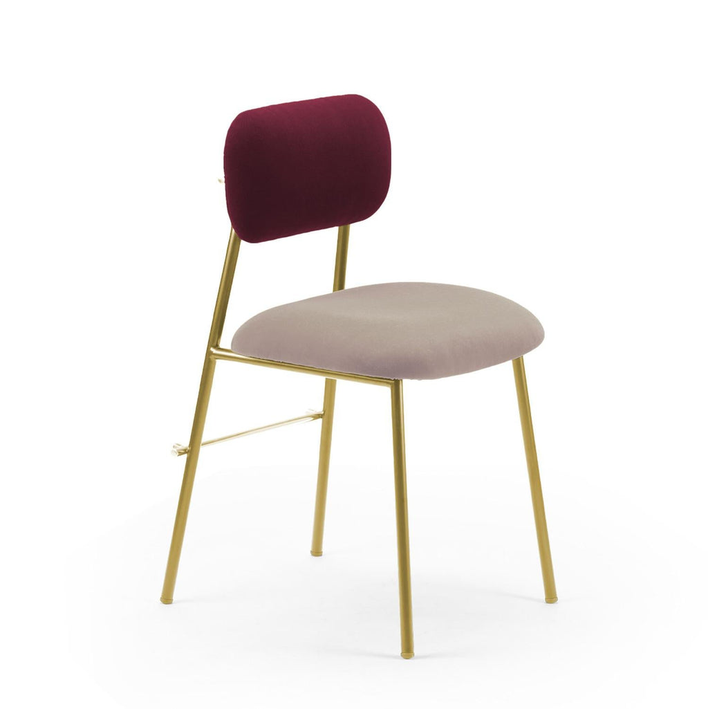 https://a.1stdibscdn.com/contemporary-classic-chair-miami-in-com-with-brass-details-for-sale-picture-14/f_40973/f_274125021737038329979/miami_chair_chair_3_master.jpg