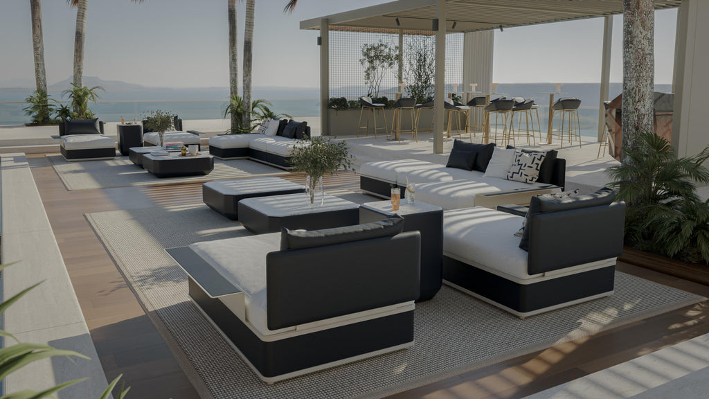https://a.1stdibscdn.com/modular-outdoor-sofa-in-bright-blue-leather-with-gold-accents-for-sale-picture-7/f_56702/f_425062321746607652488/miami_myface_outdoor_boutique_hotel_4__master.jpg