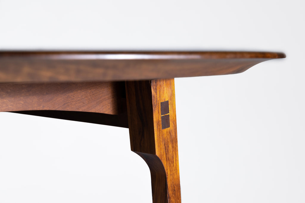 https://a.1stdibscdn.com/iba-round-table-for-sale-picture-8/f_106792/f_478047521764685898682/micheleminerbo_x_leonades_19_master.jpg