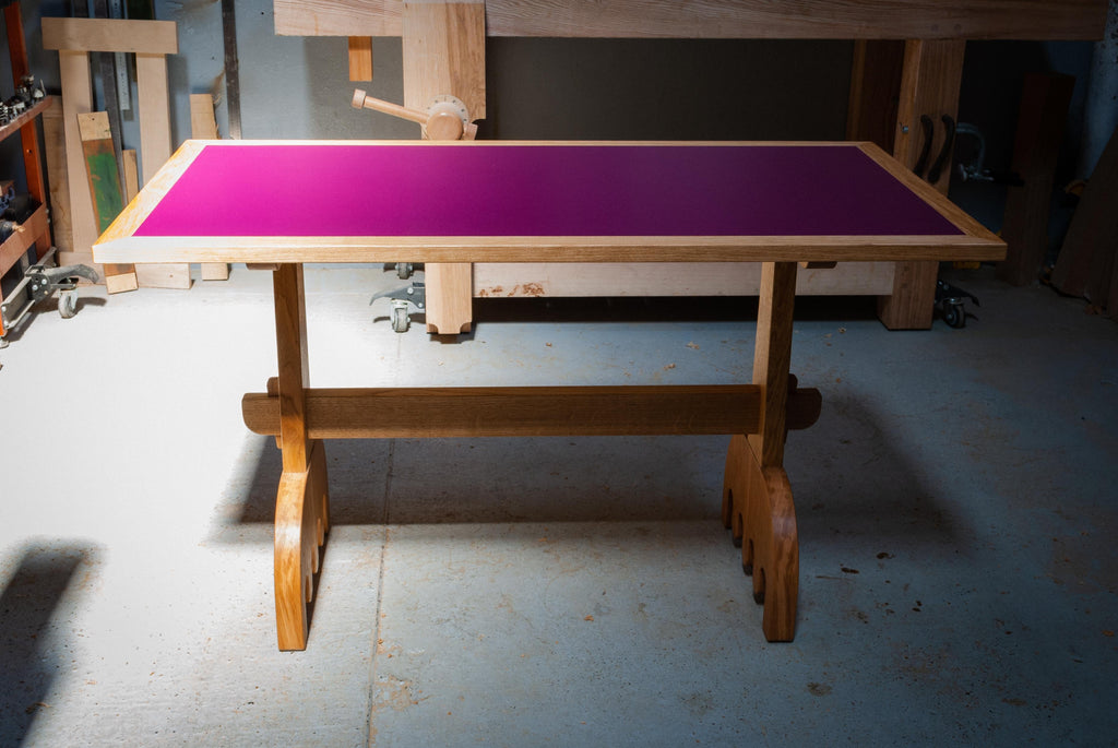 https://a.1stdibscdn.com/refectory-table-solid-oak-with-pink-formica-top-and-wiggly-feet-handmade-for-sale-picture-2/f_81202/f_346646421686221855672/mm_Table_Pink_01_master.jpg