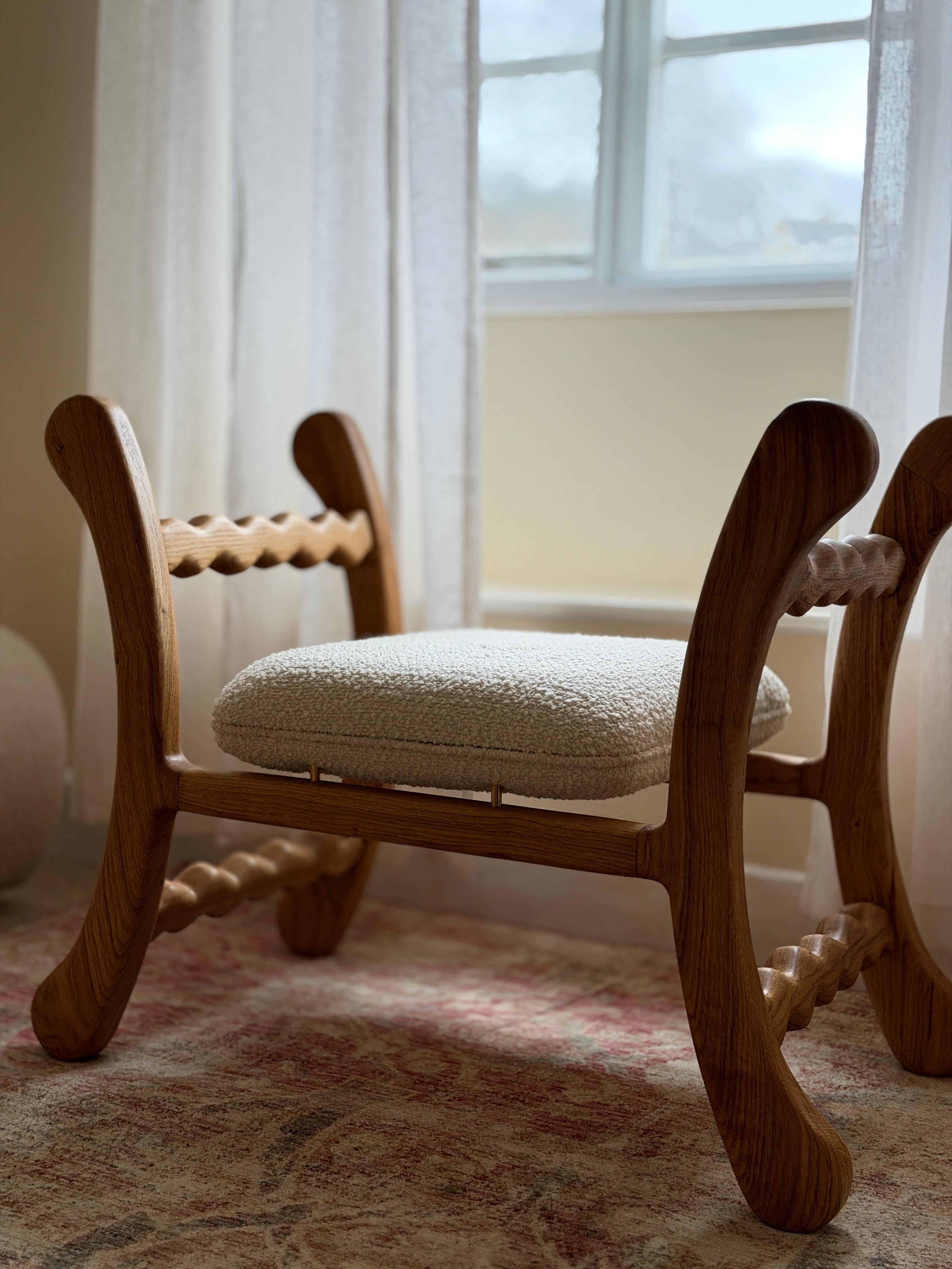 https://a.1stdibscdn.com/occasional-seat-oak-for-sale-picture-12/f_85912/1770411302871/mobilejpegupload_06CF57DE47D145DC9B520F2DEC362569_master.jpg