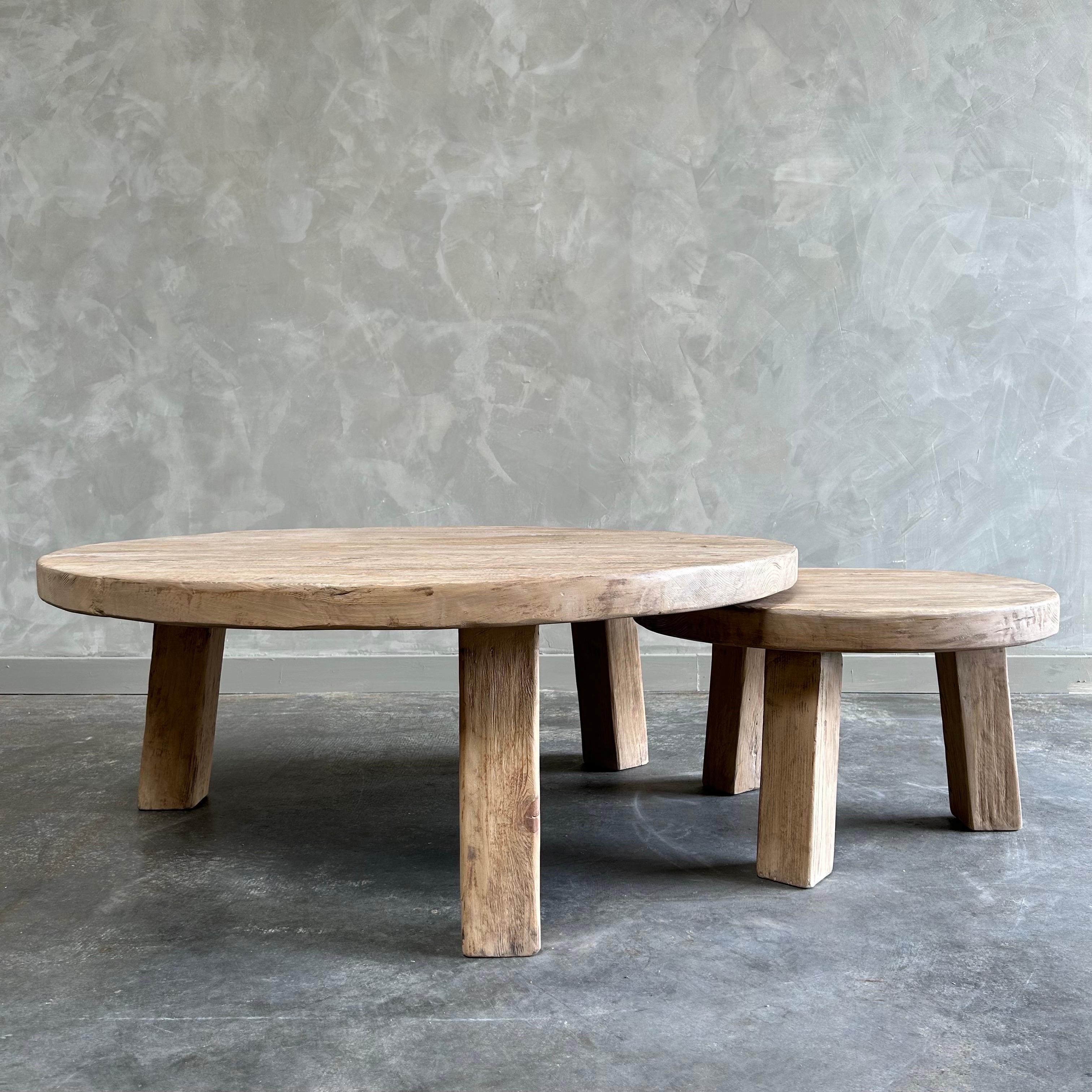 https://a.1stdibscdn.com/solid-round-reclaimed-elm-wood-2-piece-nesting-coffee-table-set-for-sale-picture-2/f_18223/1686799797422/mobilejpegupload_100FDAAD8A12405FAF3F2F7A1DC1005F_master.jpg