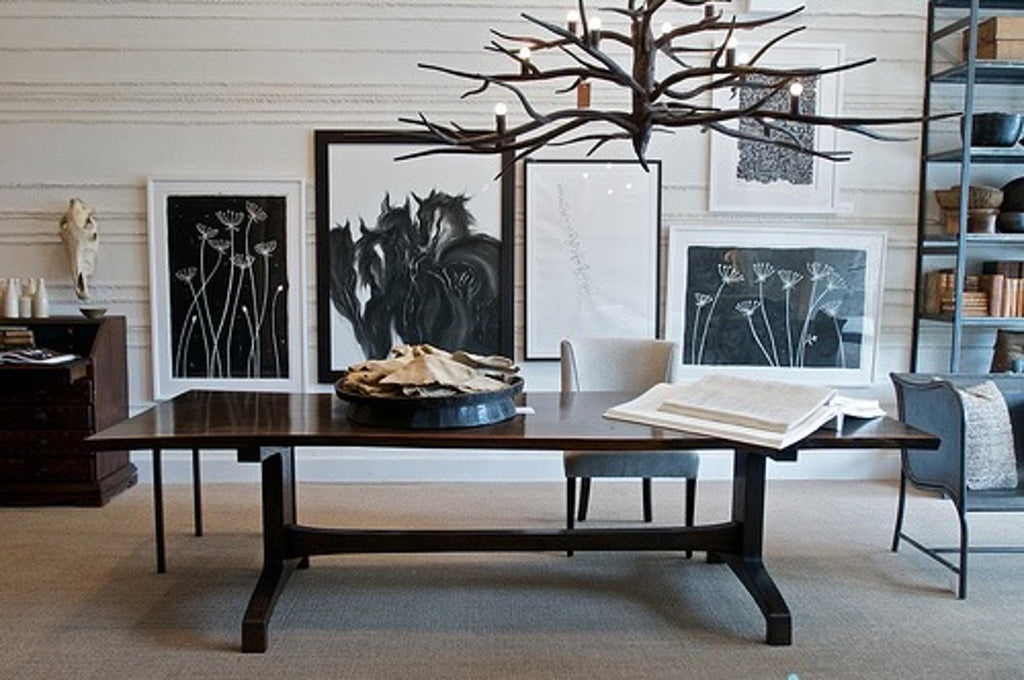 https://a.1stdibscdn.com/spline-dining-table-in-white-oak-for-sale-picture-4/f_71162/1713910510776/mobilejpegupload_30624CAF36784D43BB7F01B779CF31FF_master.jpg