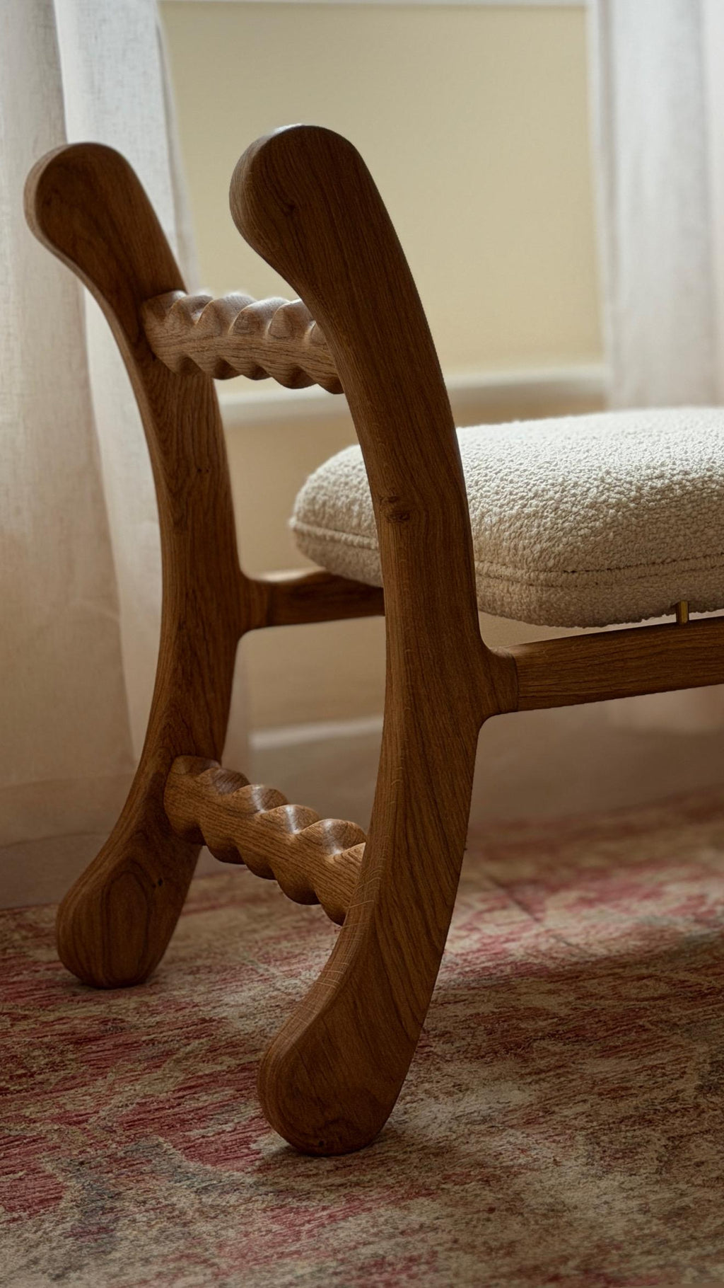 https://a.1stdibscdn.com/occasional-seat-oak-for-sale-picture-13/f_85912/1770411304349/mobilejpegupload_32515015B83A41BCA2AAE024C13C5DA1_master.jpg