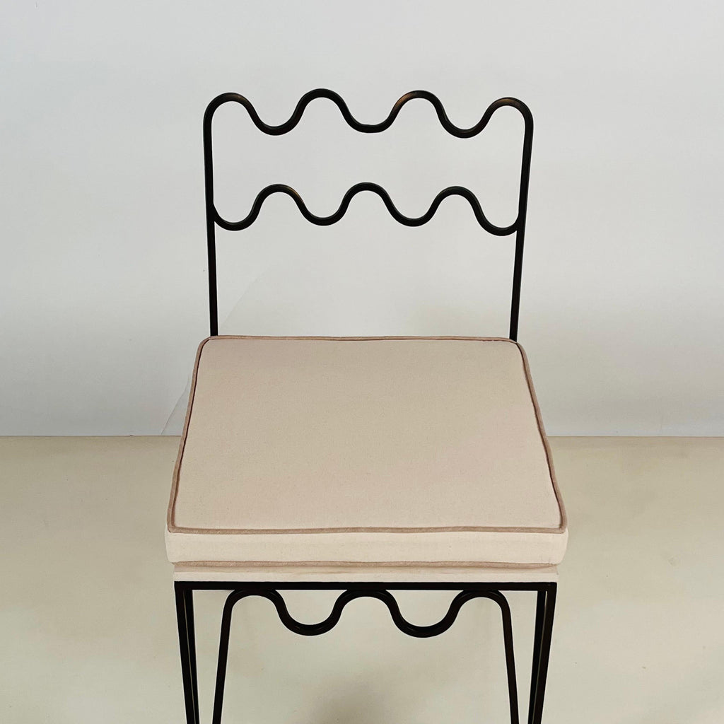 https://a.1stdibscdn.com/chic-meandre-bronze-side-chair-by-design-freres-for-sale-picture-5/f_8184/f_342106821683676323432/mobilejpegupload_3325464025BD4F15B85411155C20BB9A_master.jpg