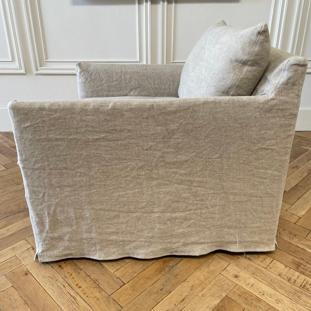 https://a.1stdibscdn.com/custom-swivel-chair-slip-covered-in-a-heavy-flax-stone-washed-linen-for-sale-picture-10/f_18223/1660770721333/mobilejpegupload_3426DBD92EE243D793C6919FAD3052E5_master.jpg