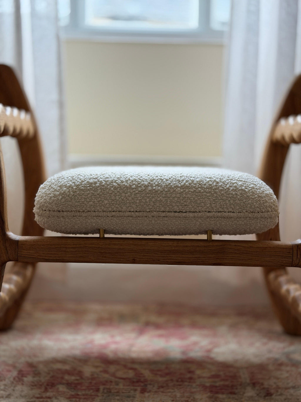 https://a.1stdibscdn.com/occasional-seat-oak-for-sale-picture-16/f_85912/1770411306358/mobilejpegupload_38AE59D3709D4B789461B7B921745348_master.jpg