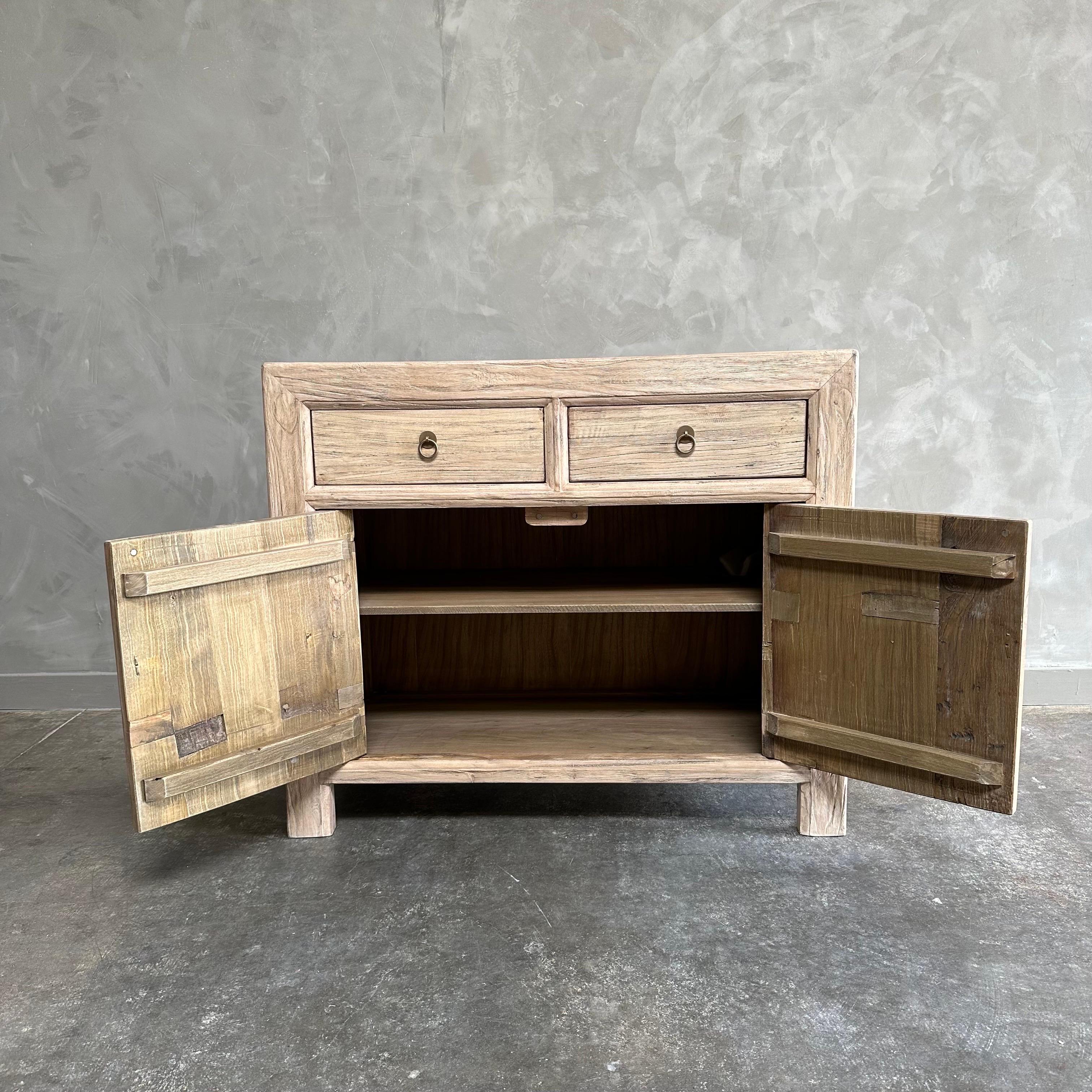 https://a.1stdibscdn.com/luna-reclaimed-elm-wood-cabinet-with-drawers-for-sale-picture-6/f_18223/1686863292046/mobilejpegupload_417E519A890A4422A026113007D84CC0_master.jpg