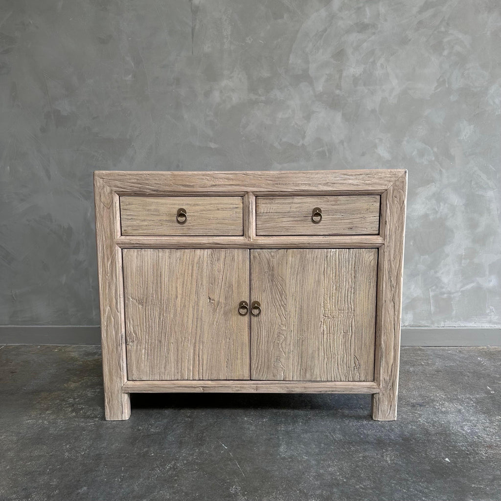 https://a.1stdibscdn.com/luna-reclaimed-elm-wood-cabinet-with-drawers-for-sale-picture-2/f_18223/f_469029521759438970162/mobilejpegupload_418B176FD37941FF88AF3A2AE73F5D78_master.jpg