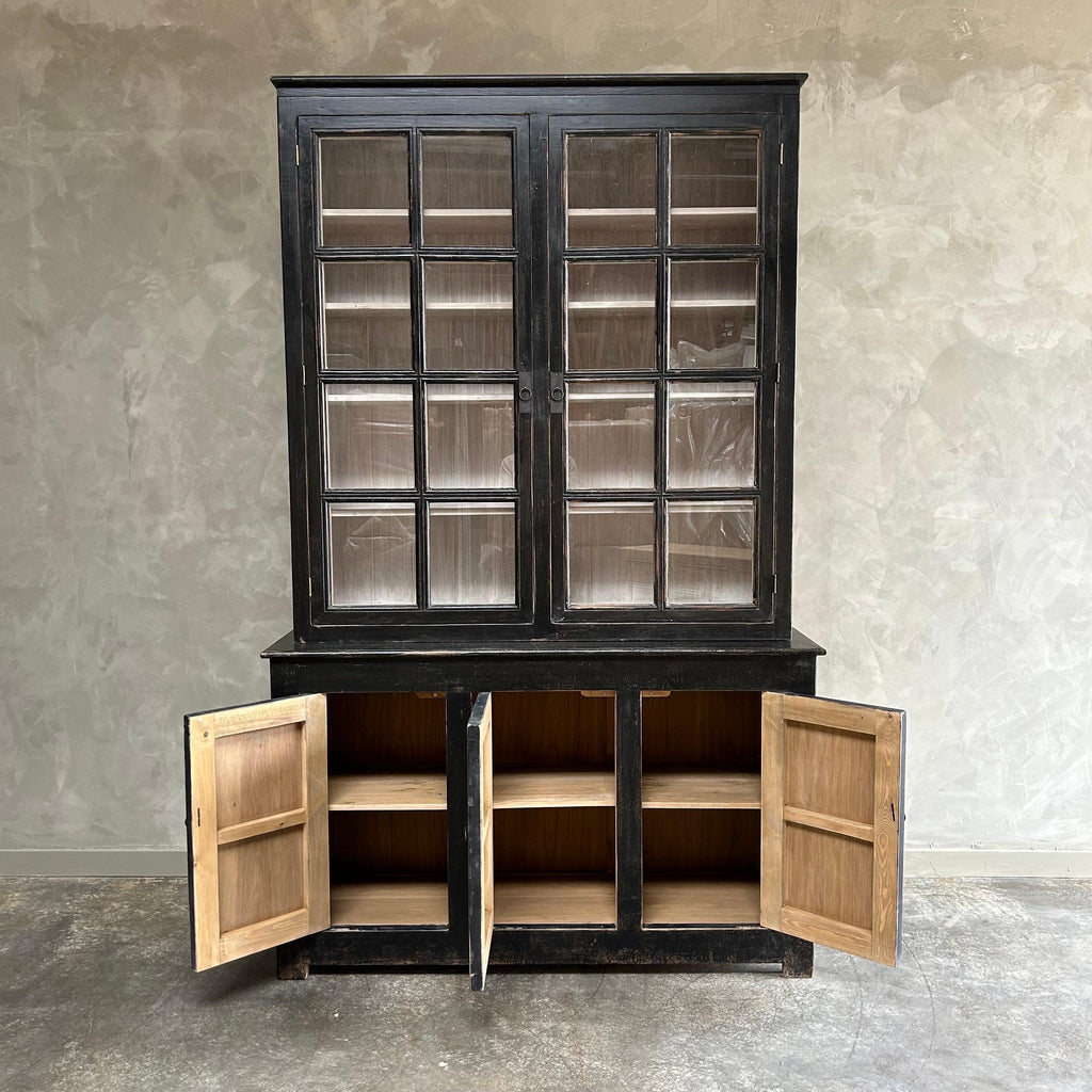 https://a.1stdibscdn.com/vintage-style-reclaimed-wood-hutch-in-distressed-black-finish-for-sale-picture-5/f_18223/f_384692221708218532669/mobilejpegupload_4243EB4E03124E82B3B023B45EE51129_master.jpg