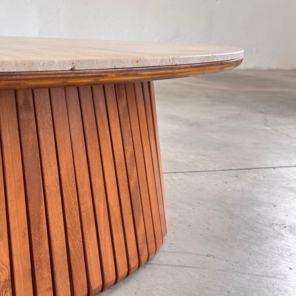 https://a.1stdibscdn.com/oval-travertine-coffee-table-with-ashwood-slatted-base-made-in-italy-for-forme-for-sale-picture-16/f_82562/1748071362141/mobilejpegupload_4258D169A84947F6A90F03FD8EBA6AD2_master.jpg