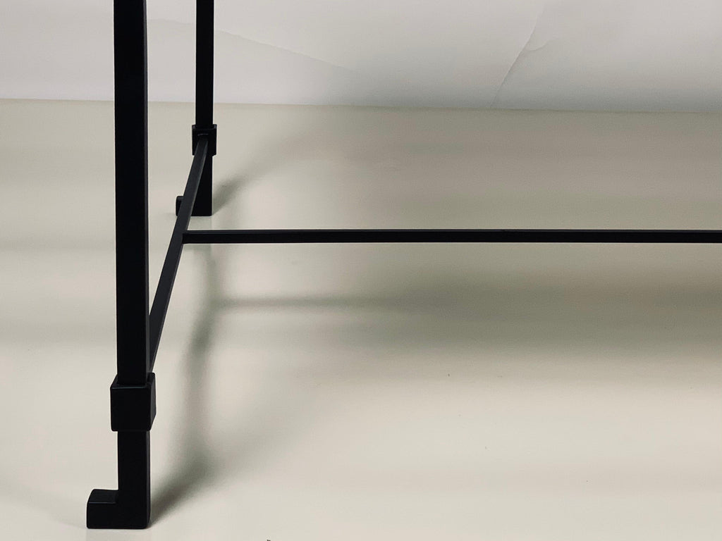 https://a.1stdibscdn.com/chic-large-diagramme-limestone-coffee-table-by-design-freres-for-sale-picture-9/f_8184/1606068742176/mobilejpegupload_668693BFBD08493C9D721ACDBD1D8132_master.jpg