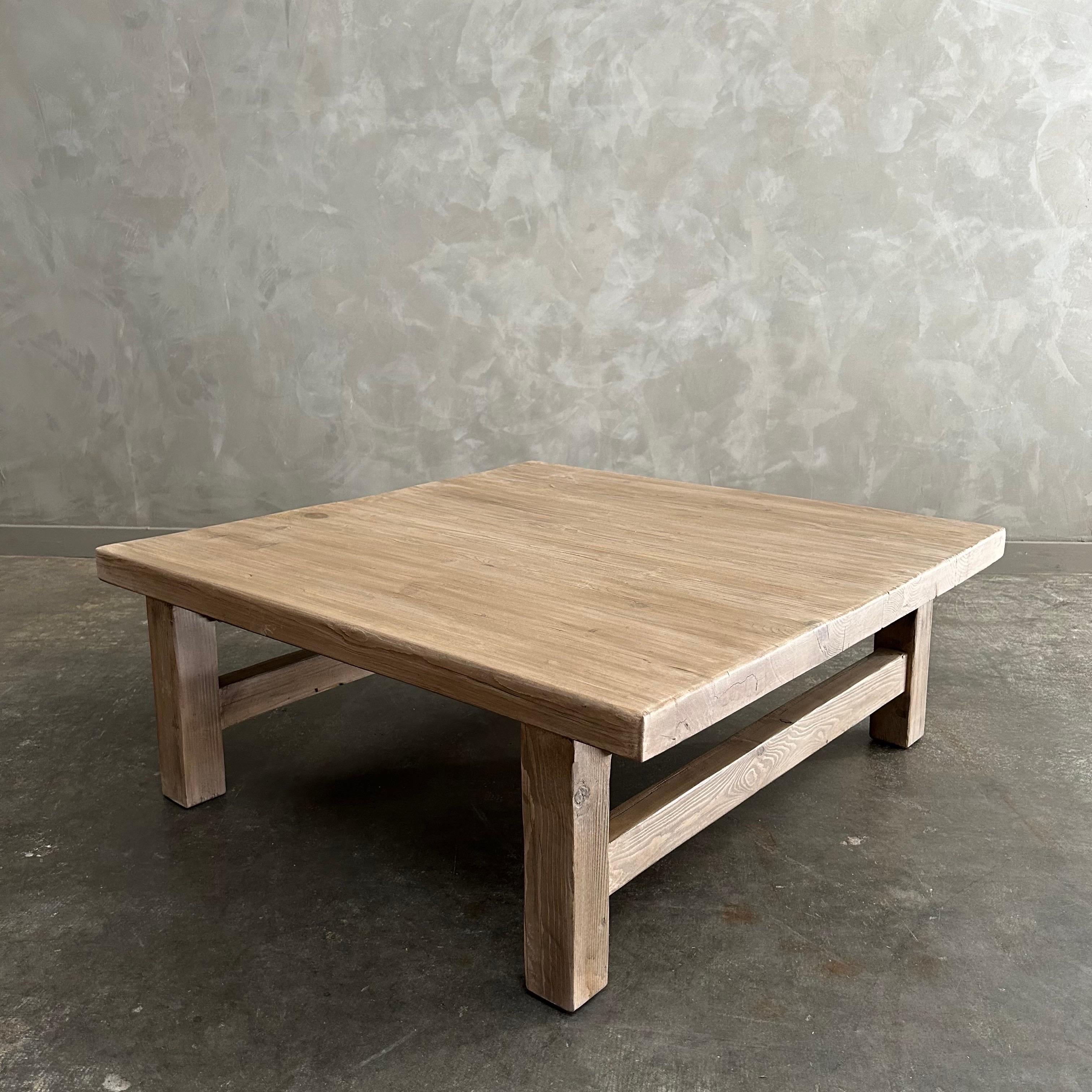 https://a.1stdibscdn.com/custom-made-reclaimed-elm-wood-square-coffee-table-for-sale-picture-6/f_18223/f_468873321759347998902/mobilejpegupload_80C7D1FCD75A4251B15E1311162A5BCB_master.jpg