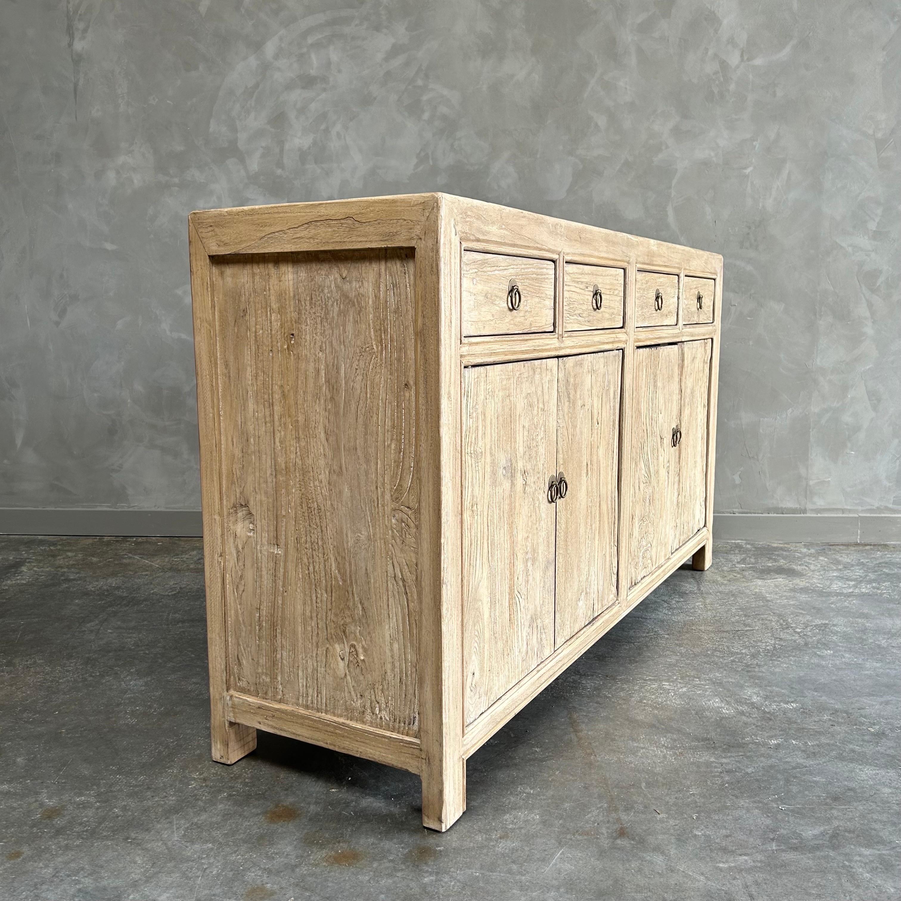 https://a.1stdibscdn.com/luna-double-reclaimed-wood-cabinet-with-drawers-for-sale-picture-6/f_18223/1686798650845/mobilejpegupload_9316EDFFA00742268B2A0899D06D6790_master.jpg