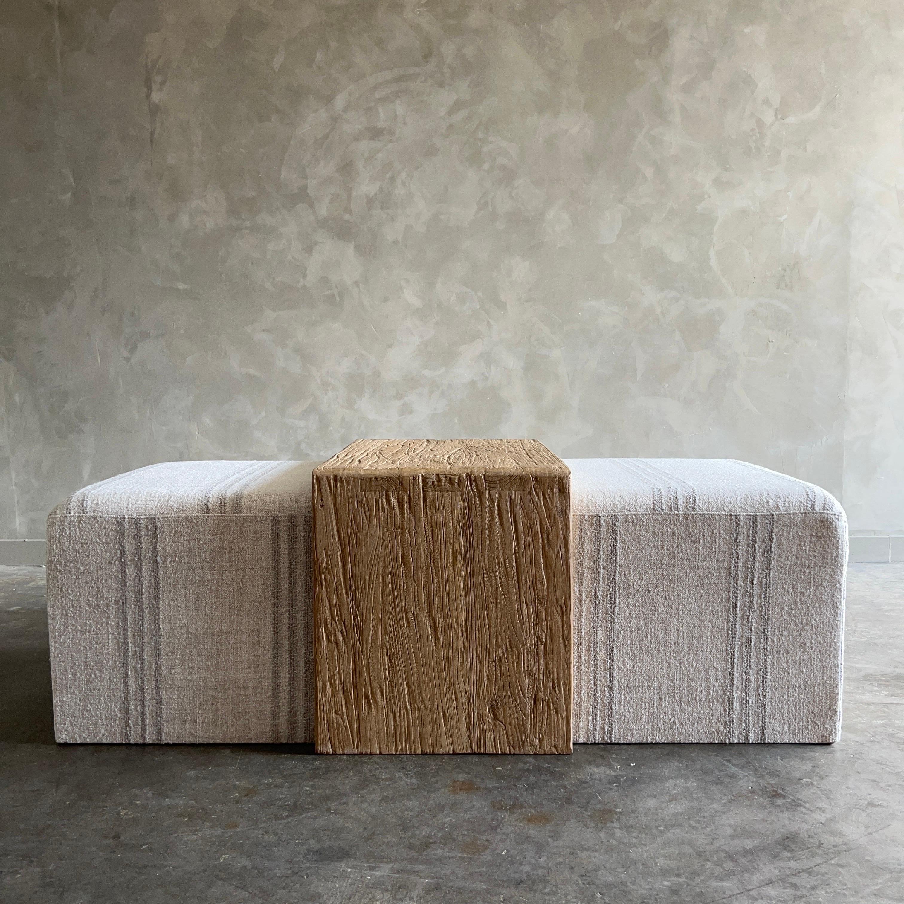 https://a.1stdibscdn.com/windsor-cocktail-ottoman-with-elm-wood-waterfall-table-for-sale-picture-8/f_18223/1706058568992/mobilejpegupload_975EEBB227F84B968F2EC16530F70D79_master.jpg