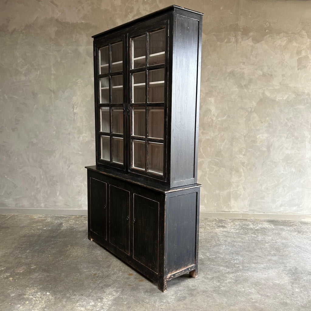 https://a.1stdibscdn.com/vintage-style-reclaimed-wood-hutch-in-distressed-black-finish-for-sale-picture-8/f_18223/f_384692221708218535429/mobilejpegupload_ABB536059DDC41FBBCD00ED173F87F2C_master.jpg