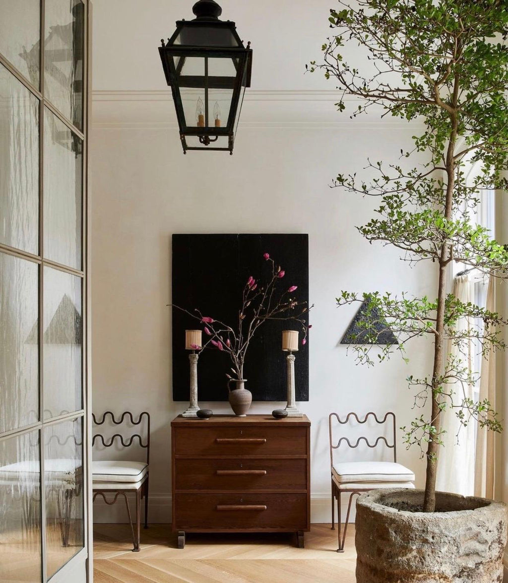 https://a.1stdibscdn.com/pair-of-chic-meandre-side-chairs-by-design-freres-for-sale-picture-10/f_8184/f_307549421665173503966/mobilejpegupload_BAD6CA04E9024FDE894058747CF328A2_master.jpg