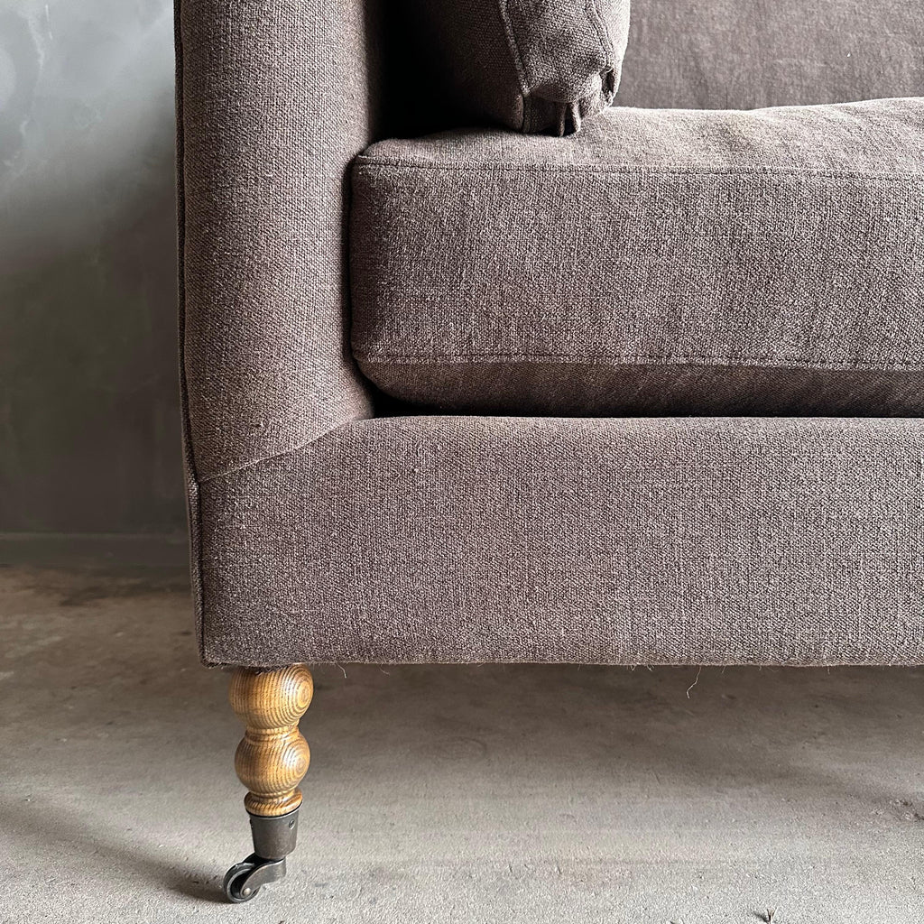 https://a.1stdibscdn.com/rudin-belgian-linen-sofa-with-down-wrapped-seat-cushion-in-cafe-noir-linen-for-sale-picture-2/f_18223/f_422667521731351156071/mobilejpegupload_C1D5701C04BD45A09E61187DE2A4C36B_master.jpg