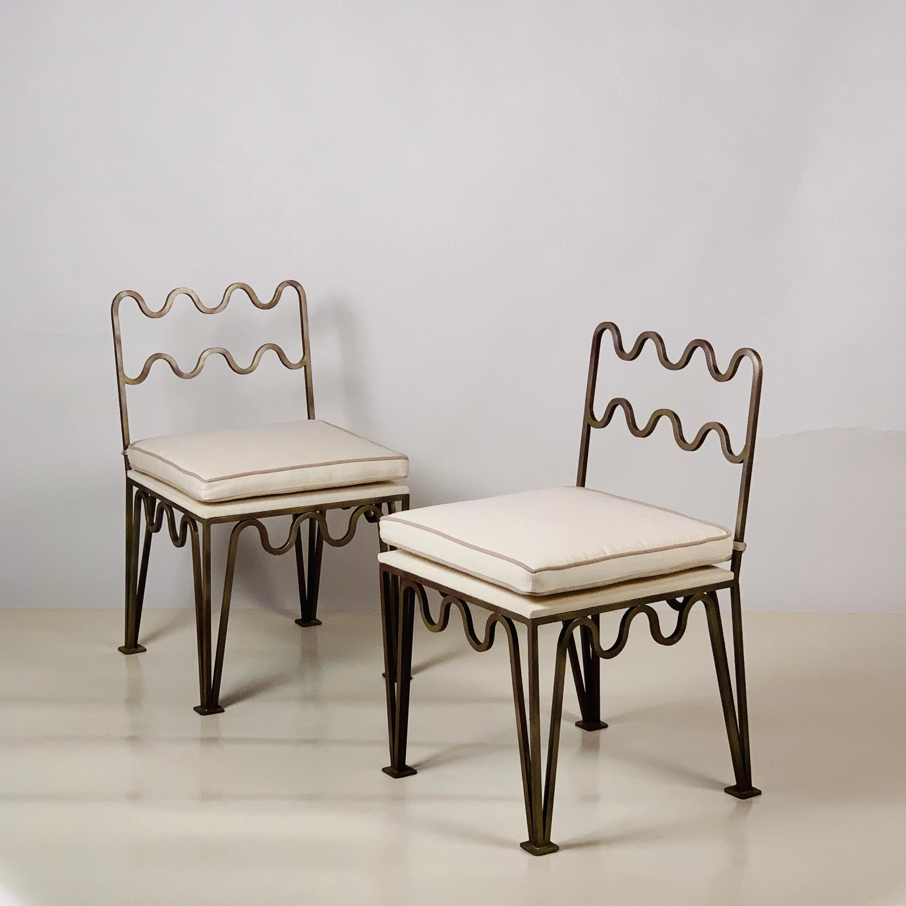 https://a.1stdibscdn.com/pair-of-chic-meandre-side-chairs-by-design-freres-for-sale-picture-2/f_8184/f_307549421665173499078/mobilejpegupload_C95D6BE208CF4795876BA6015650A45D_master.jpg