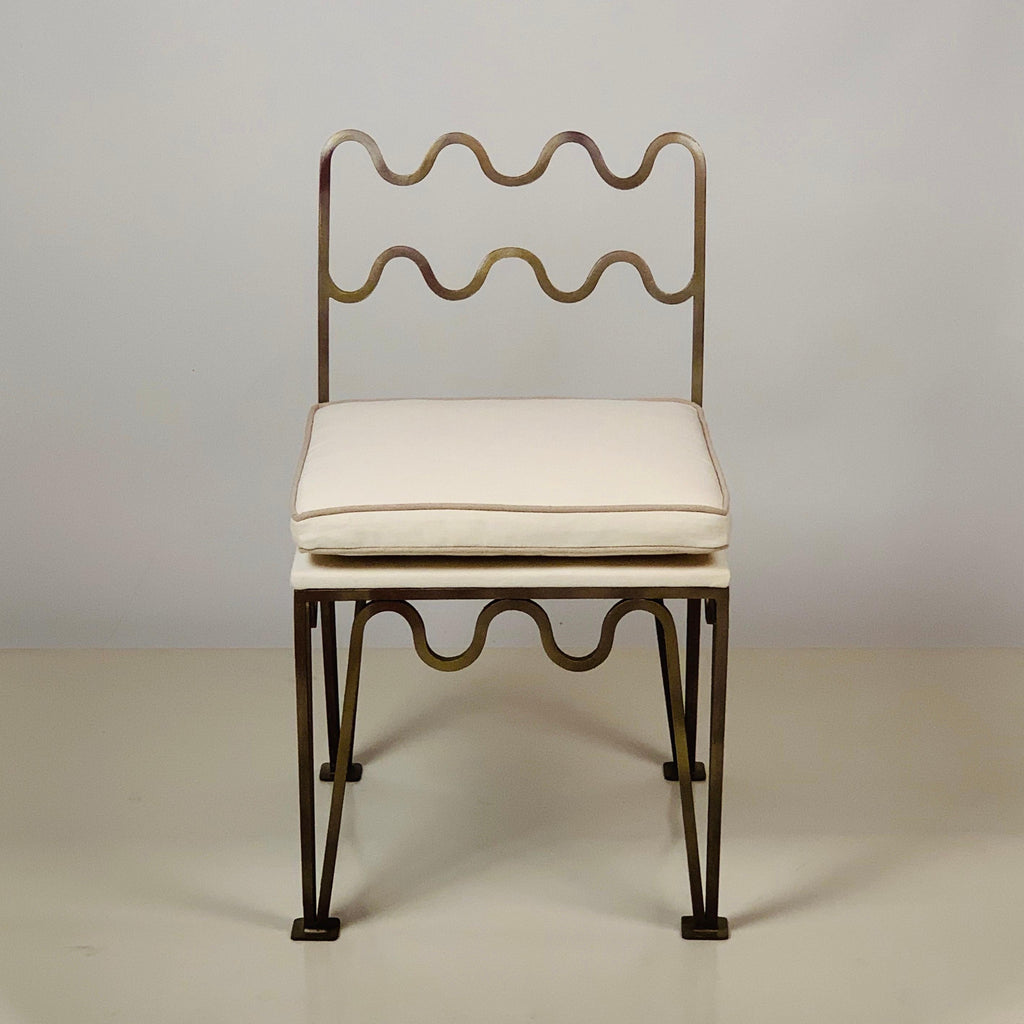 https://a.1stdibscdn.com/chic-meandre-side-chair-by-design-freres-for-sale-picture-2/f_8184/f_232572421617669470574/mobilejpegupload_D800B734BC854B3FB9ACEE8501E6529F_master.jpg
