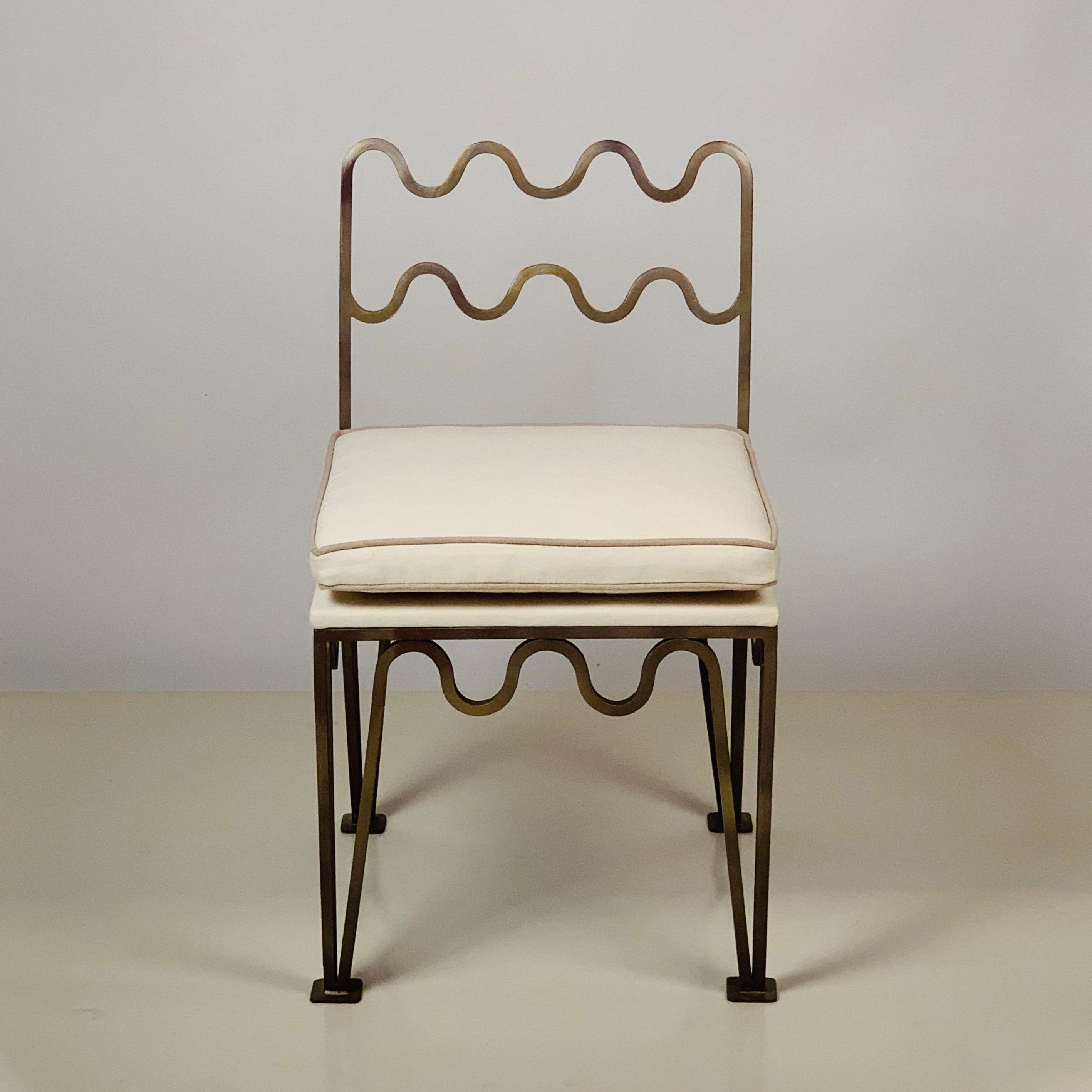 https://a.1stdibscdn.com/pair-of-chic-meandre-side-chairs-by-design-freres-for-sale-picture-4/f_8184/f_307549421665173500247/mobilejpegupload_D800B734BC854B3FB9ACEE8501E6529F_master.jpg