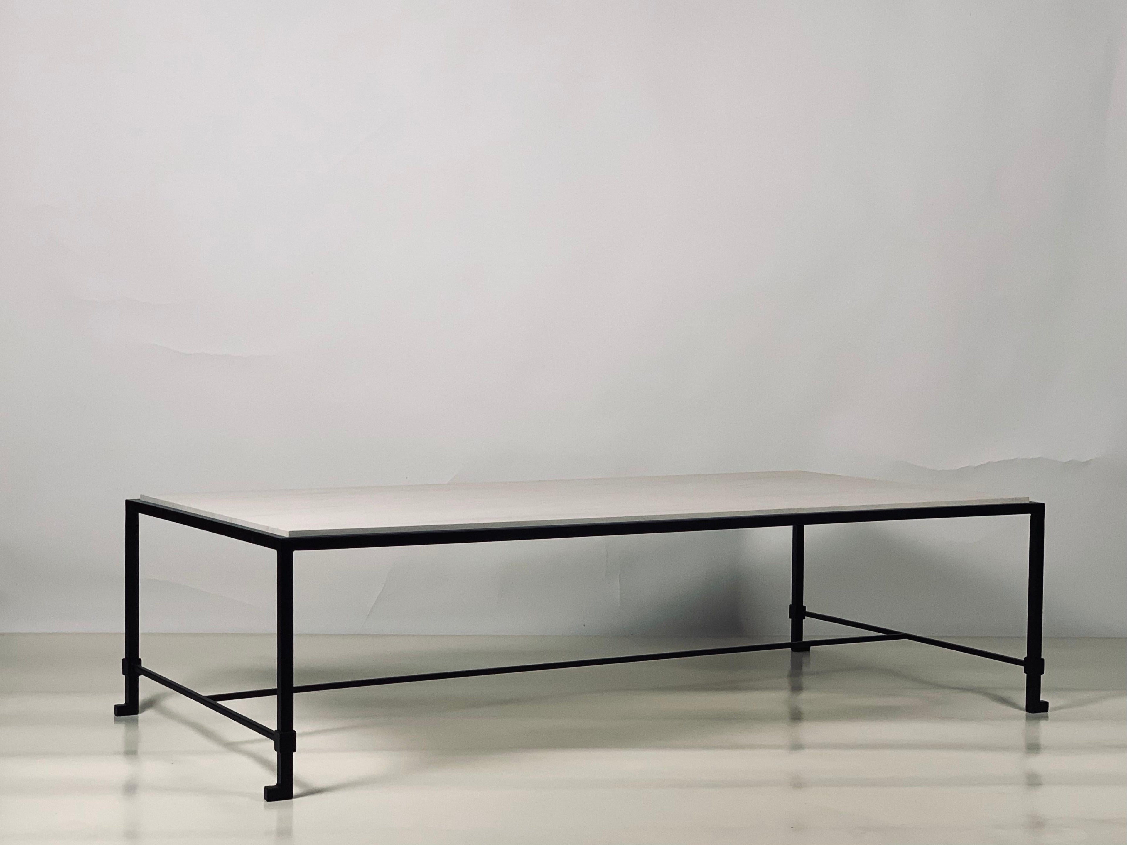 https://a.1stdibscdn.com/chic-large-diagramme-limestone-coffee-table-by-design-freres-for-sale-picture-3/f_8184/1606068729640/mobilejpegupload_DDAF9860020A4B35B910E27FF0B5E77A_master.jpg