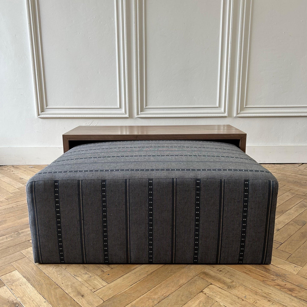 https://a.1stdibscdn.com/custom-made-wool-and-jute-cube-ottoman-with-walnut-waterfall-style-table-for-sale-picture-7/f_18223/1685390255930/mobilejpegupload_E67DC925A28F4965A73DD8047EABB55F_master.jpg